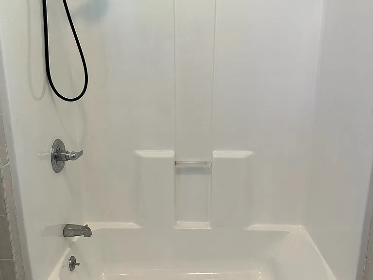 60 Pearl St #2 — Photo 7