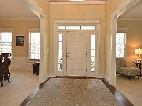 3rd image of 6705 E Stonegate Dr