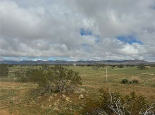 2821 S Pinion Rd, Golden Valley, AZ 86413