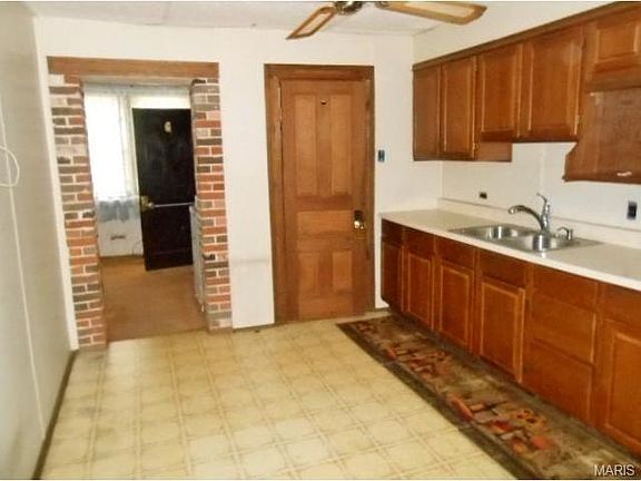 4th image of 4318 Ellenwood Ave
