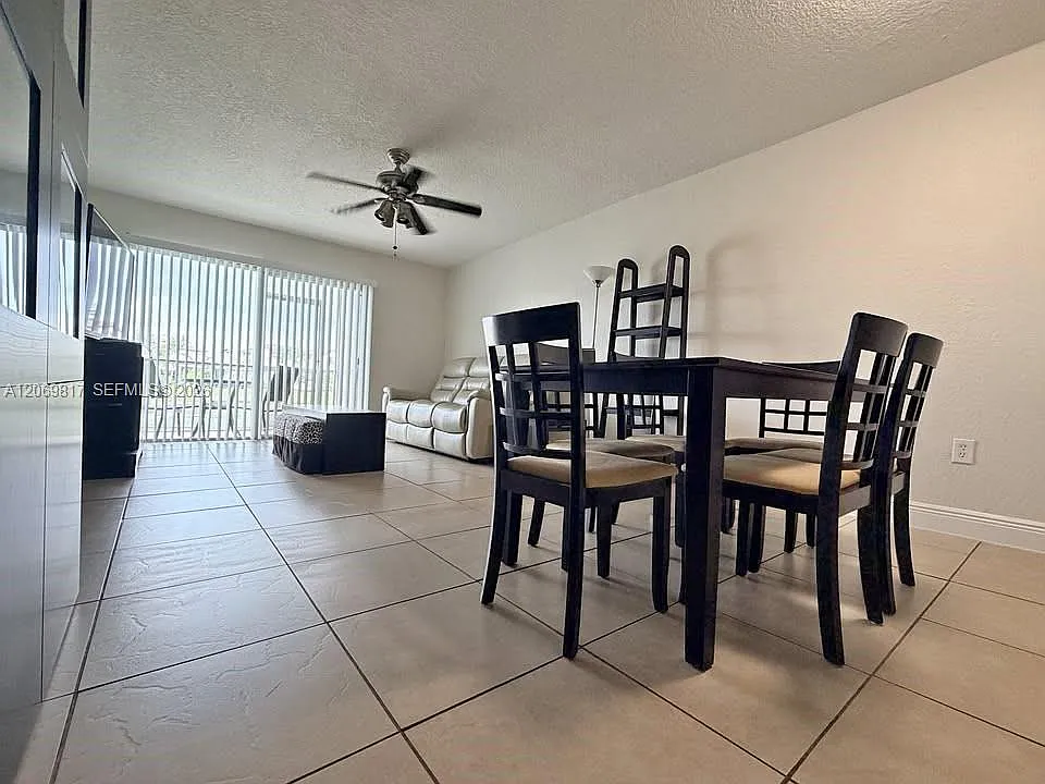 Fairway Greens Condo Home — Photo 2