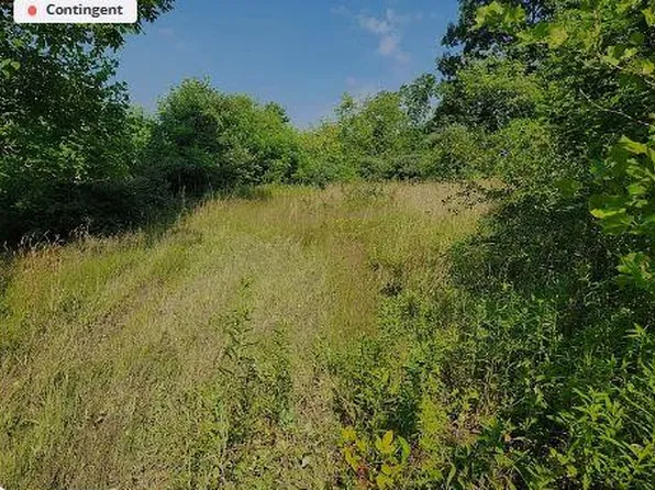 82 Hall Ln, Olive Hill, KY 41164