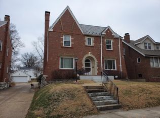 8231 Glen Echo Dr, Saint Louis, MO 63121