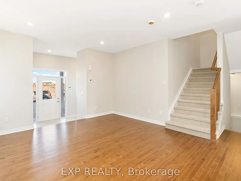 4108 Obsidian St W — Photo 9