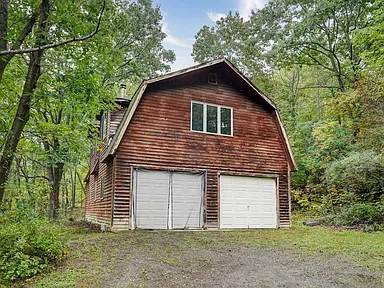 Property photo 37