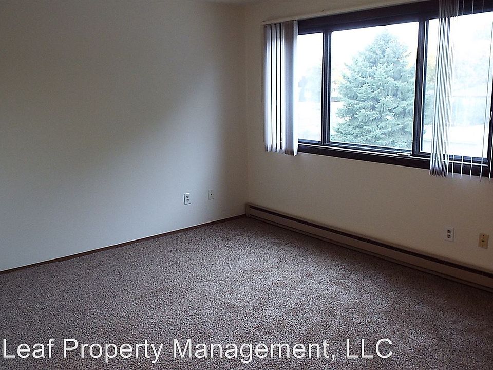 2nd image of 2549 15th St S APT 22