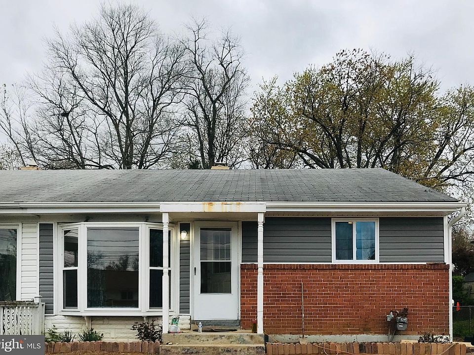 1st image of 619 Blandford St