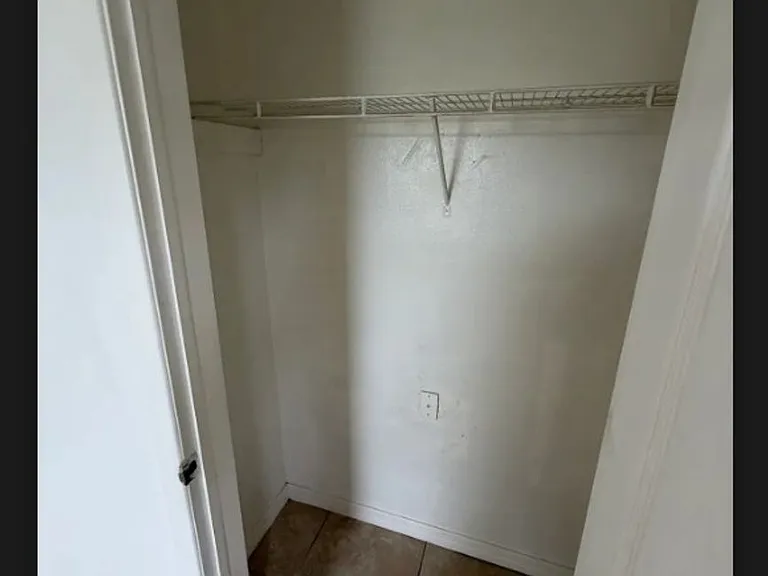 10110 Cherry Creek Ln — Photo 20