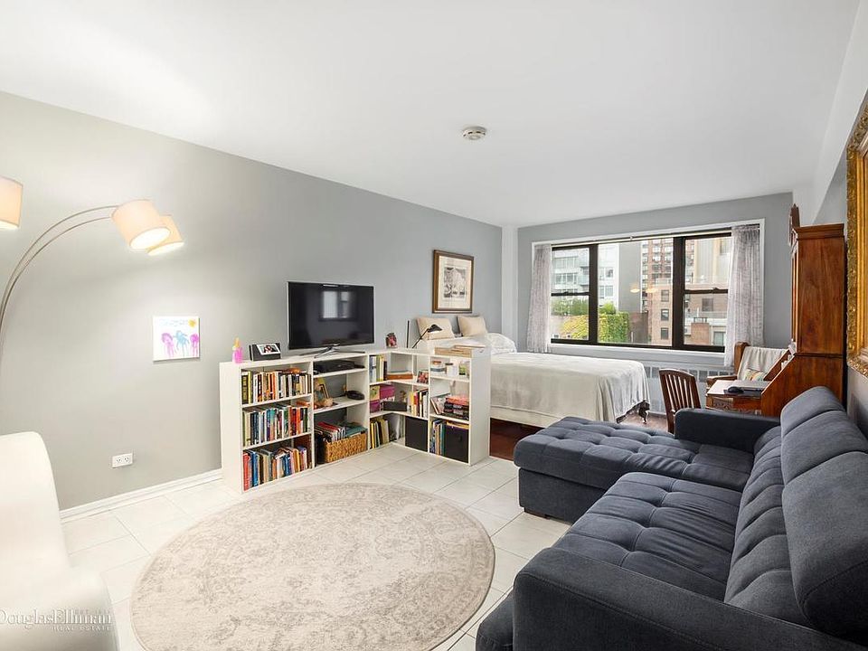 1st image of 408 W 57th St APT 10K
