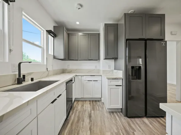 1023 Tremont St, Los Angeles, CA