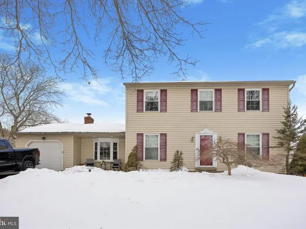 121 Steeplebush Dr, Perkasie, PA 18944