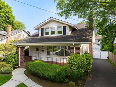 477 Archer Street, Freeport, NY, 11520