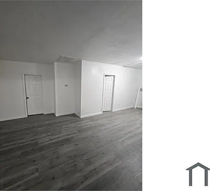 3411 McLean St — Photo 3