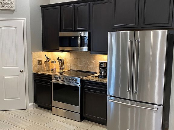 4th image of 9402 Sedona Ave