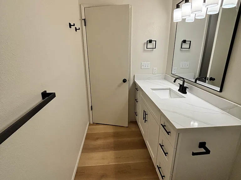3720 Wetmore Ave #202 — Photo 9