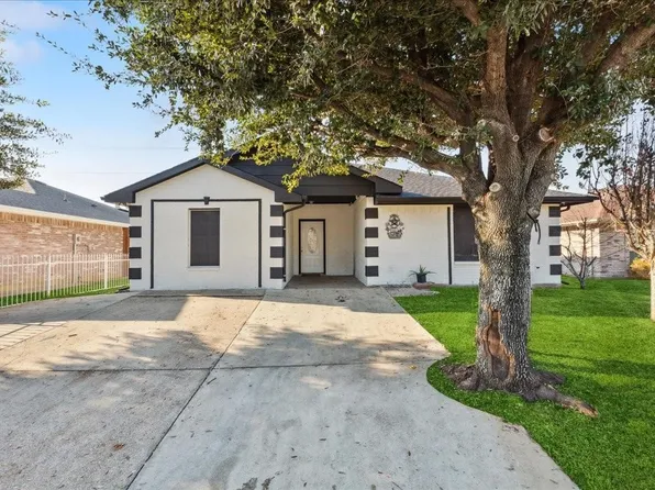 6846 Barrett Dr, Dallas, TX 75217