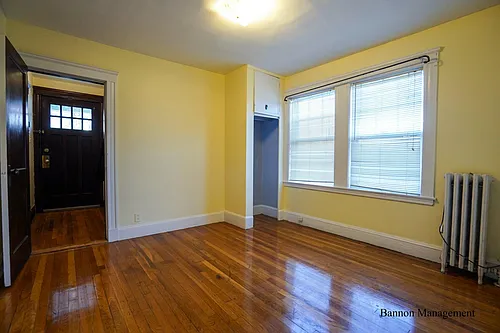 81 Beechcroft St Photo 1