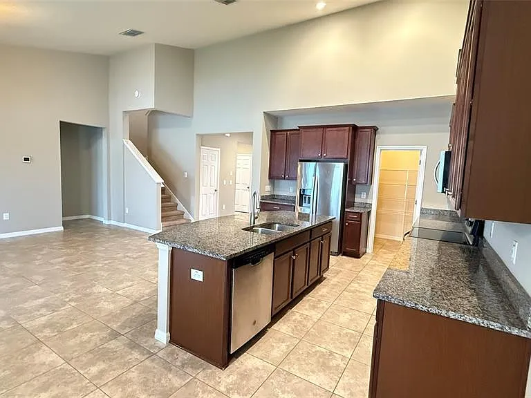 32612 Harmony Oaks Dr — Photo 13