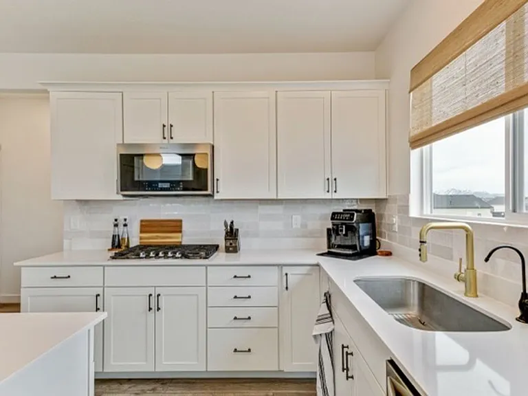 994 S 4090 W — Photo 19