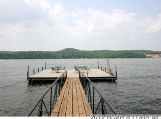 1318 Timber Ridge Rd, Sunrise Beach, MO 65079