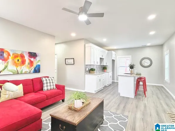 1692 Cleburn Ave, Birmingham, AL 35211