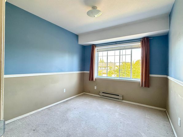 4 bedroom rental in Surrey — photo 11