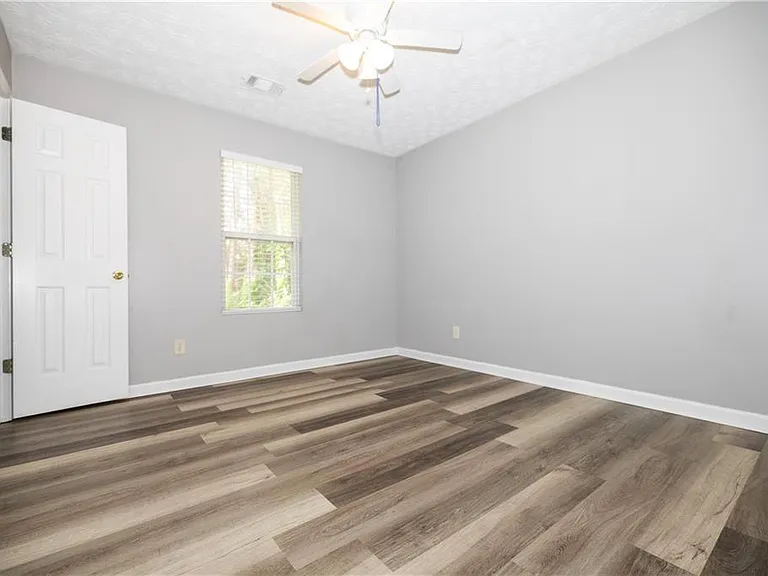 599 Rivulett Ct — Photo 19