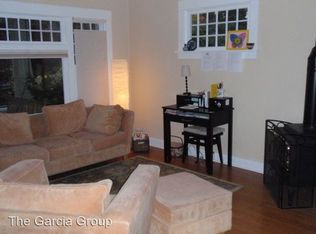 1334 SE Sherrett St, Portland, OR 97202