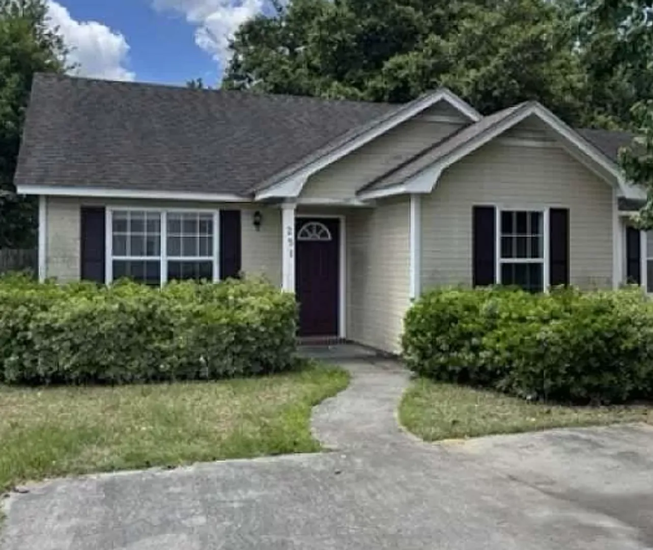 Modern Comforts and Convenience: Your Ideal Haven at 251 Blue Pool Dr — Photo 1