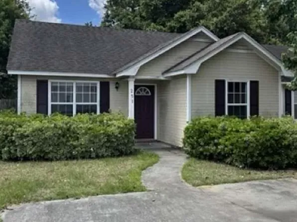 251 Blue Pool Dr, Valdosta, GA 31602