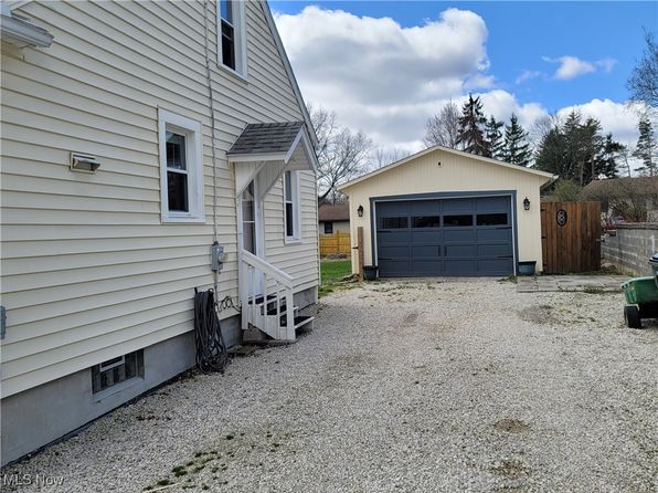 169 S Milton St, Smithville, OH 44677
