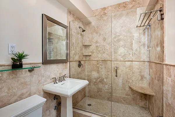 Sold by Keller Williams NYC | media 10