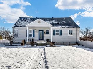 1840 Derhake Rd, Florissant, MO 63033