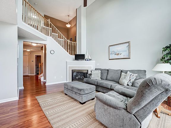 5th image of 4208 Fieldsedge Dr