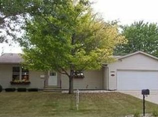 1104 Kelvin Rd, Storm Lake, IA 50588