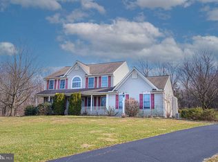 42 Conifer Cir, Honey Brook, PA 19344