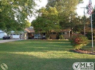 6855 Mels Dr, Ruby, MI 48049