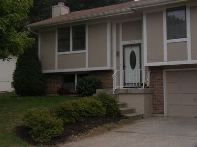 1013 NE Trailwood St, Lees Summit, MO, 64086