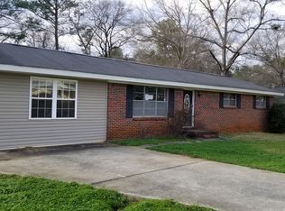 3400 Alice Dr, Sylacauga, AL 35150