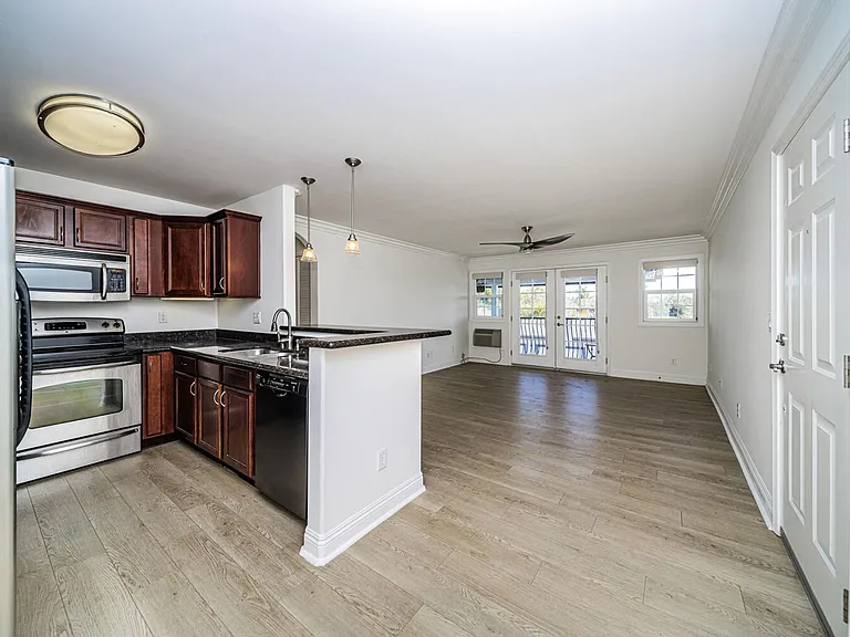 506 Canyon Dr #2 — Photo 7
