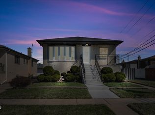 1060 Lucas St, Calumet City, IL 60409