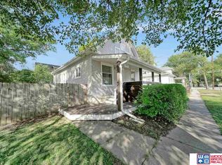 705 N 31st St, Lincoln, NE 68503