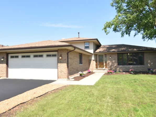 17719 Sycamore Ave, Country Club Hills, IL 60478