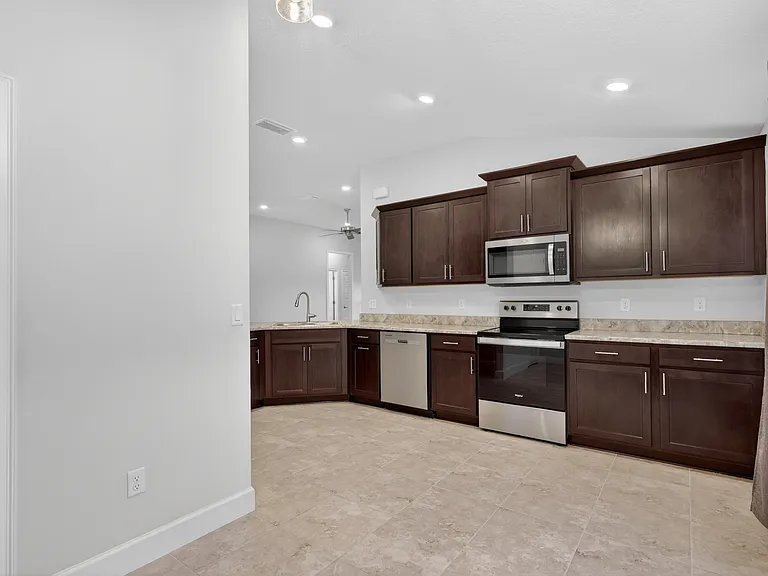 8118 Merano Ave — Photo 22