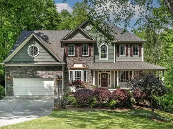 105 Faircloud Ct, Cary, NC 27513