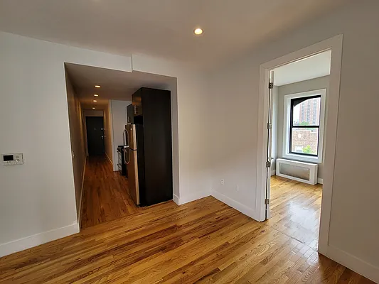 Rented by Lodger Corp | media 26