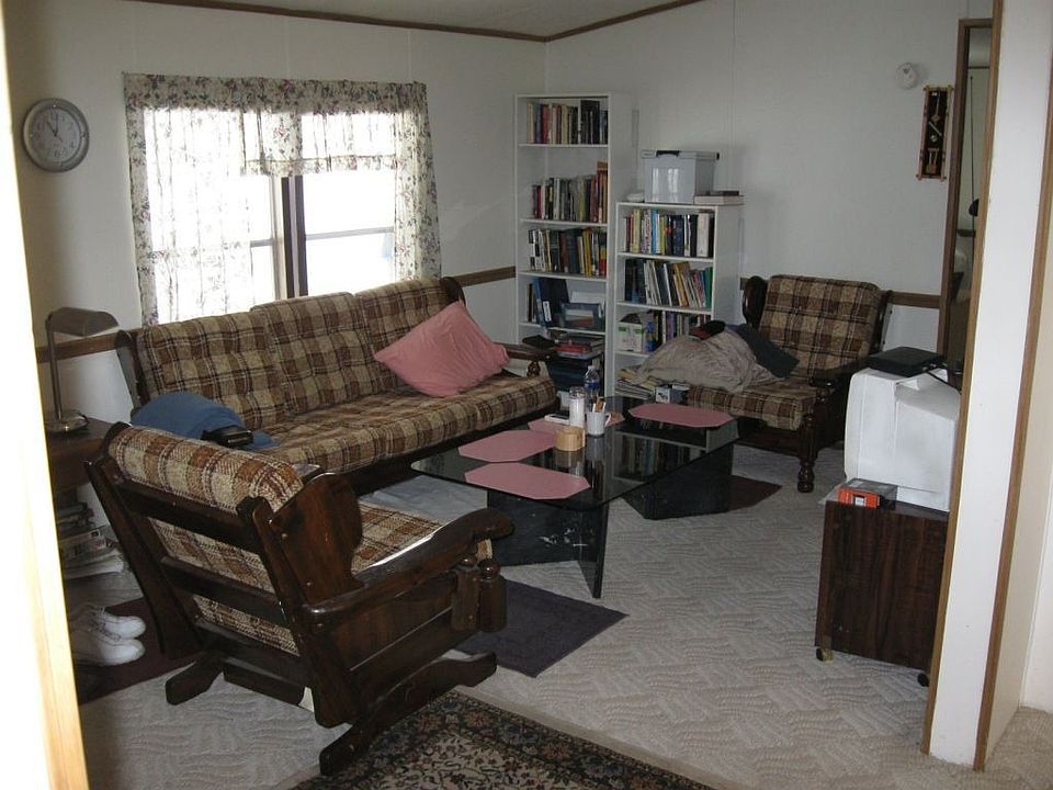 1st image of 14 Winter Pine Dr