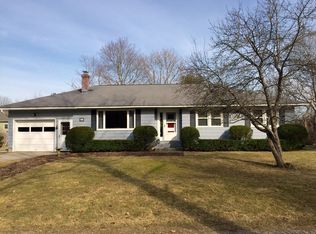 84 Davis St, Pittsfield, MA 01201