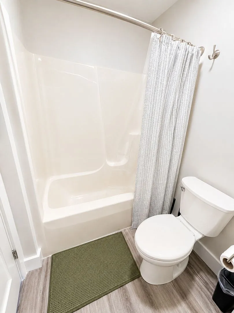 Charming 1BR Duplex in Schuylerville — Photo 4