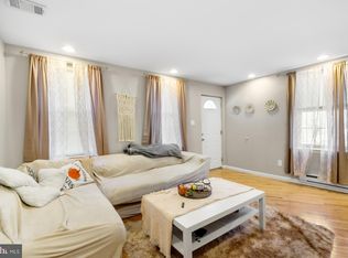 929 N American St, Philadelphia, PA 19123